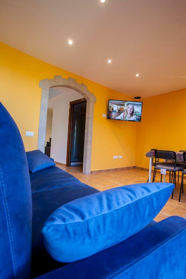L'Esquirol De L'Esquirol Apartamento Santa María de Corcó Exterior foto