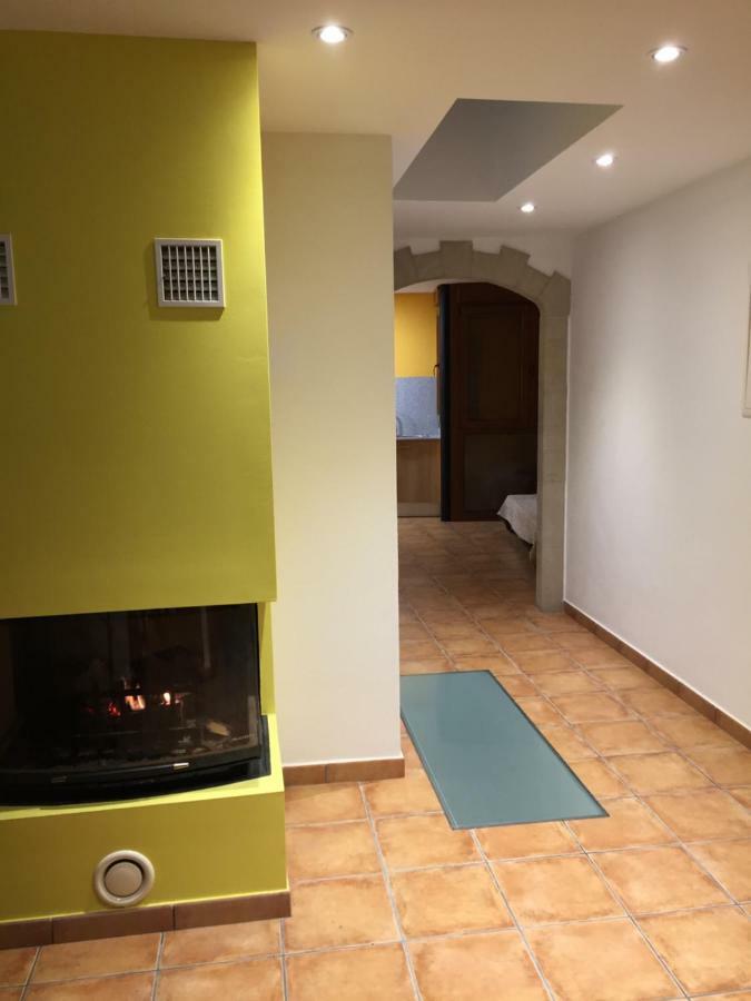 L'Esquirol De L'Esquirol Apartamento Santa María de Corcó Exterior foto